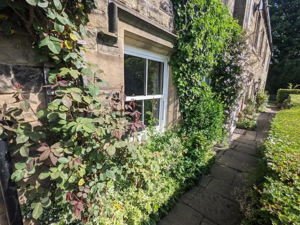 Rustic Cottage, Garden, Near Amenities, Wifi Pateley Bridge 0*,  United Kingdom