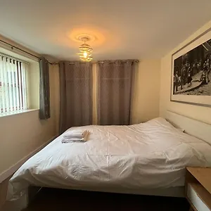 Parkside Holiday home